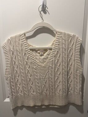 Cotton Country oversized white sweater vest - like new